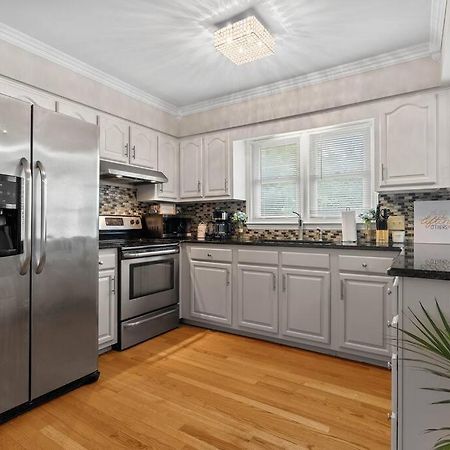 Cozy Lake Home - Jacuzzi King Bed Marina Access Mooresville Bagian luar foto
